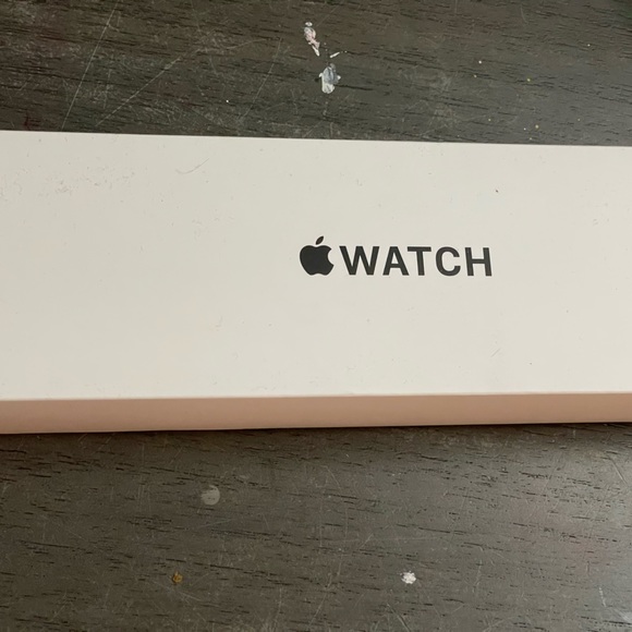 Brand new Apple Watch SE